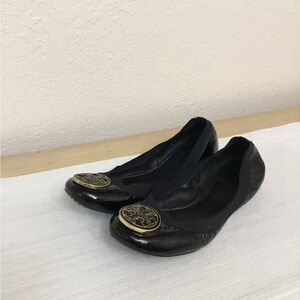 Tory burch caroline flat black sz. 8.5